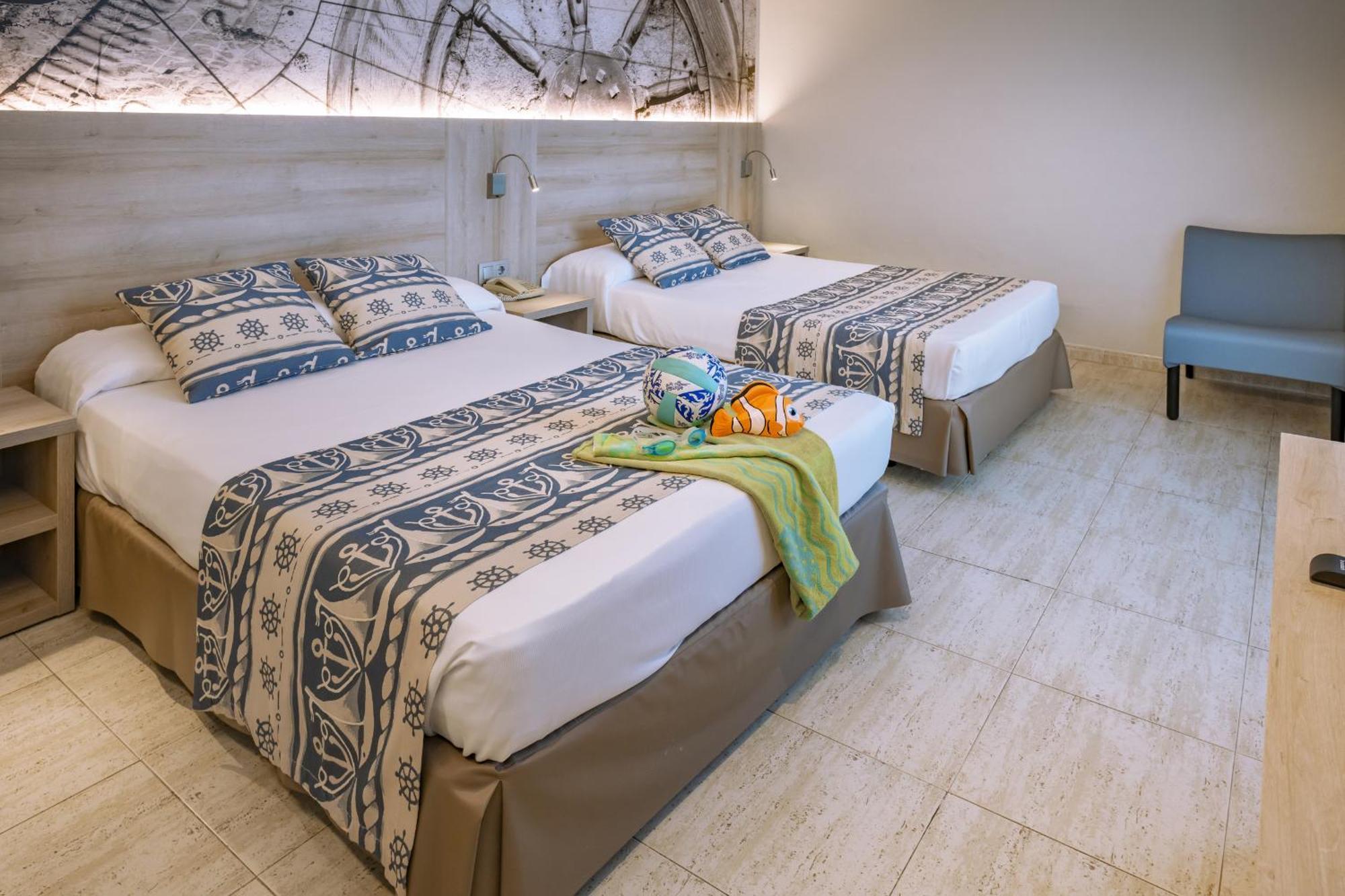 Hotel Ght Maritim Calella Exterior foto
