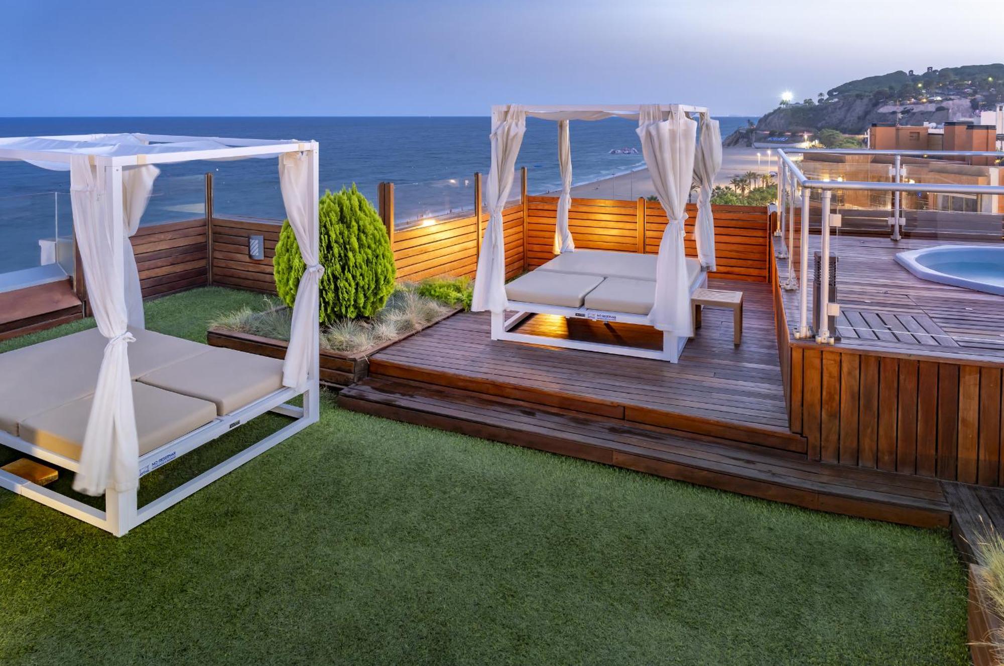Hotel Ght Maritim Calella Exterior foto